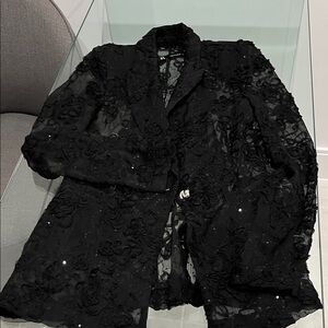Elegant Black Lace Blazer